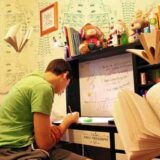 行政書士試験に独学で合格する方法を解説！難易度と学習スタイルも